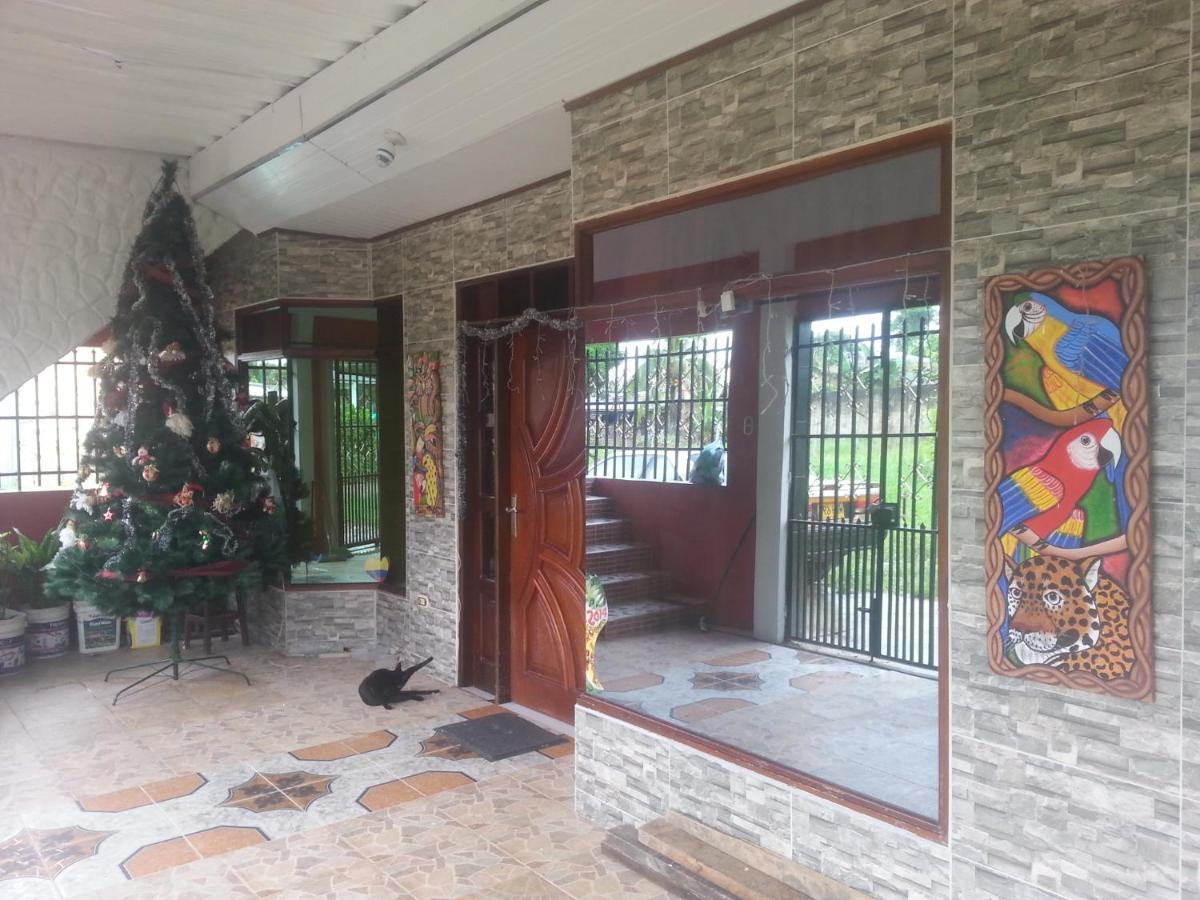 Hostal Selvatrip Leticia Bagian luar foto
